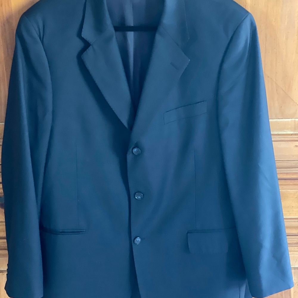 Men’s 3 button suit jacket